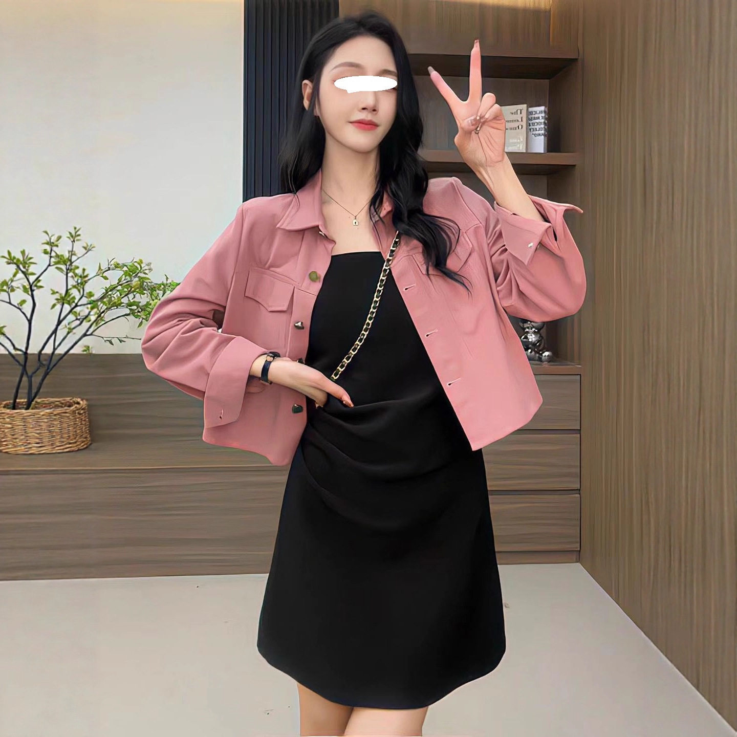 网红炸街休闲套装女早春时尚长袖短款外套百搭显瘦吊带长裙两件套