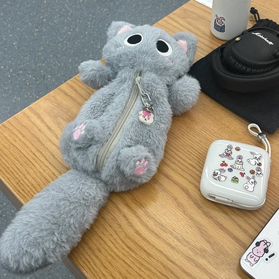 猫咪毛绒玩偶笔袋设计感小众大容量高颜值女生初高中小学生文具盒