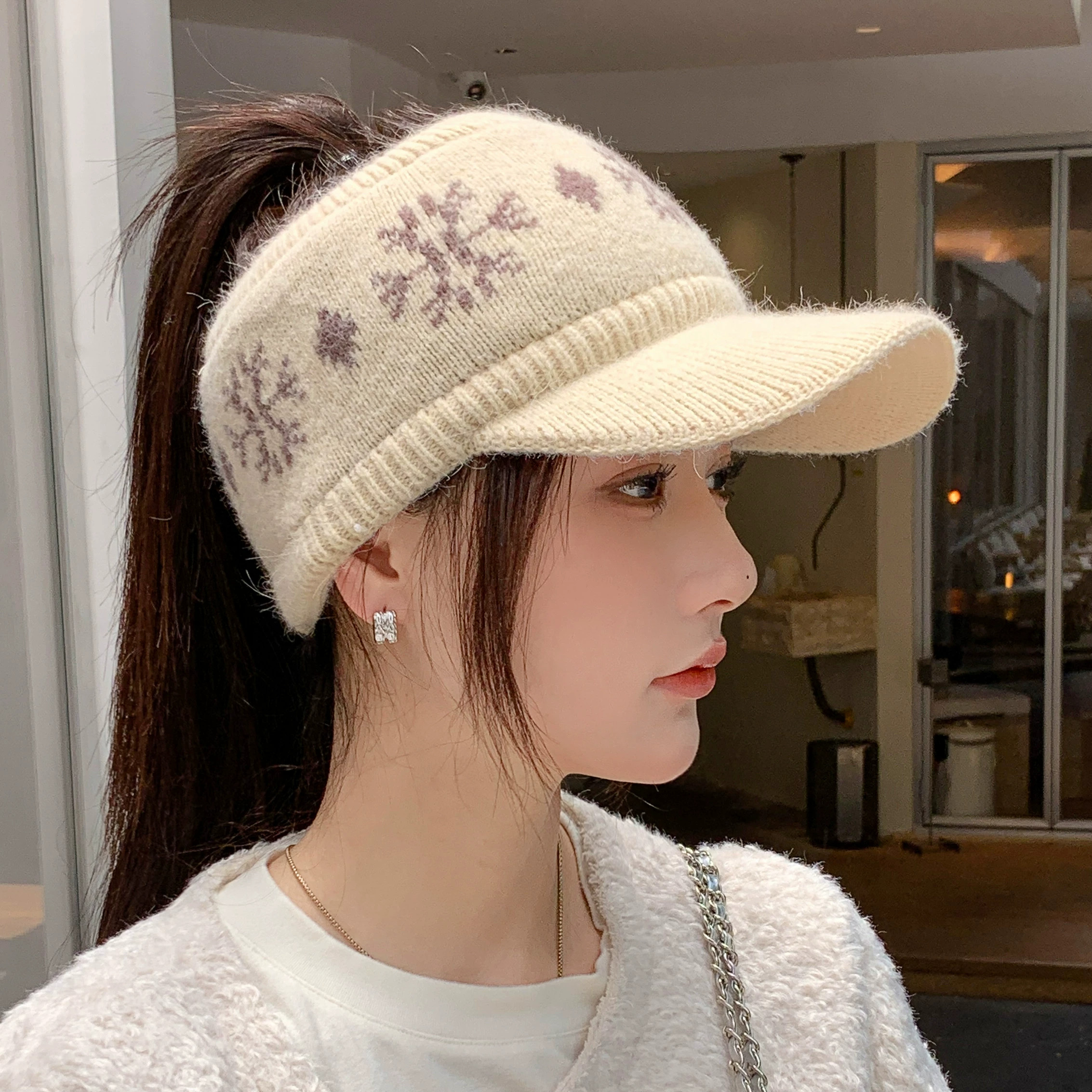 2026新款雪花针织空顶帽女士秋冬百搭高马尾运动鸭舌帽加绒保暖