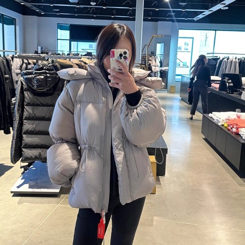 Mackage/迈凯奇赵露思同款羽绒服