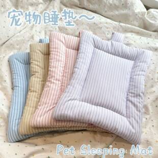 韩系条纹宠物睡垫机洗高弹棉宠物窝垫四季通用防粘毛宠物用品