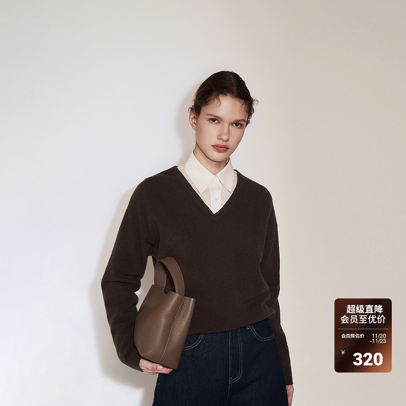 OCHIRLY欧时力  澳大利亚羊毛慵懒老钱毛衣V领松弛感2024秋季新品