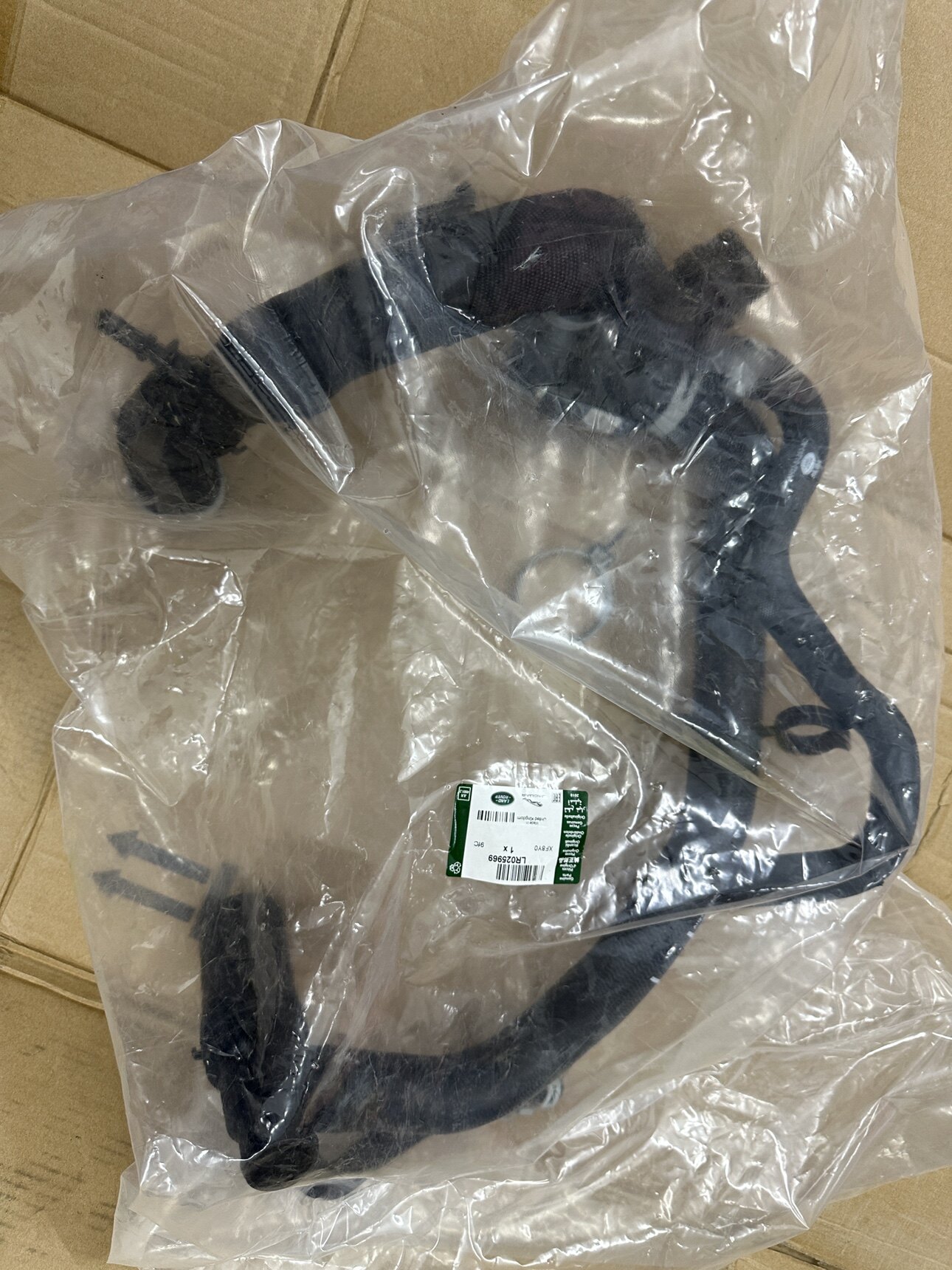 适用路虎发现4发现3揽胜运动版发动机上水管带节温器总成原装柴油