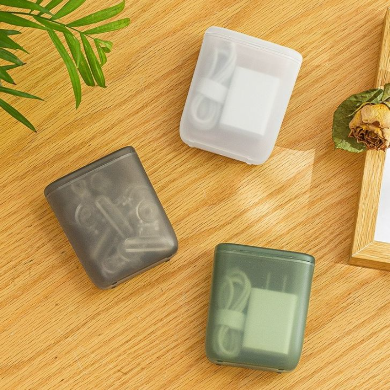 便携多功能充电器耳机数据线整理盒小巧桌面理线收纳神器