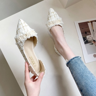 女平底尖头晚晚风侧空软底大码 女鞋 春夏2026新款 小香风单鞋 子 瓢鞋