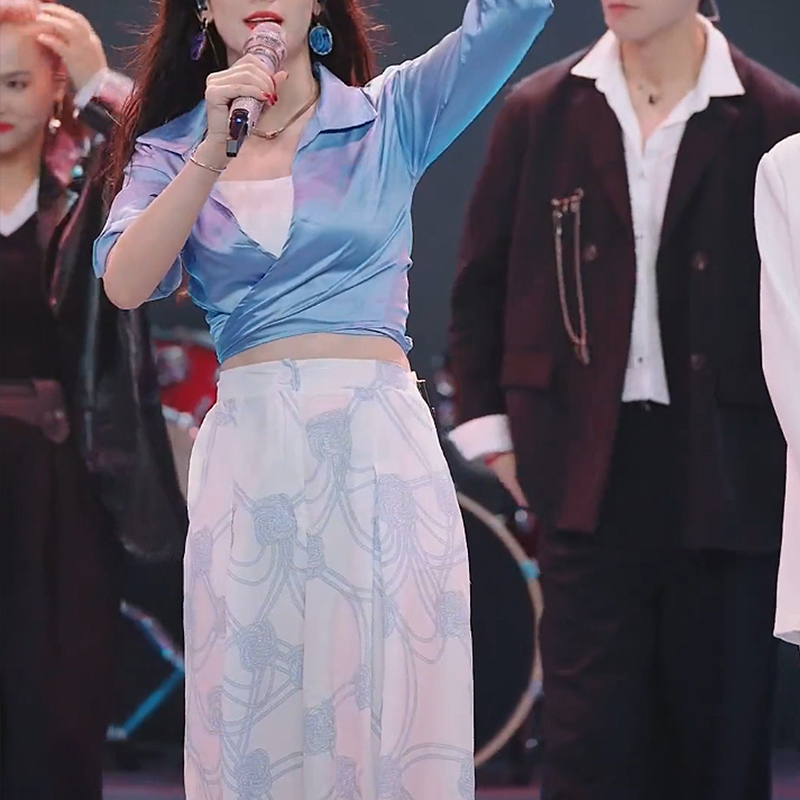 蓝色衬衫薄款阔腿裤休闲裤套装