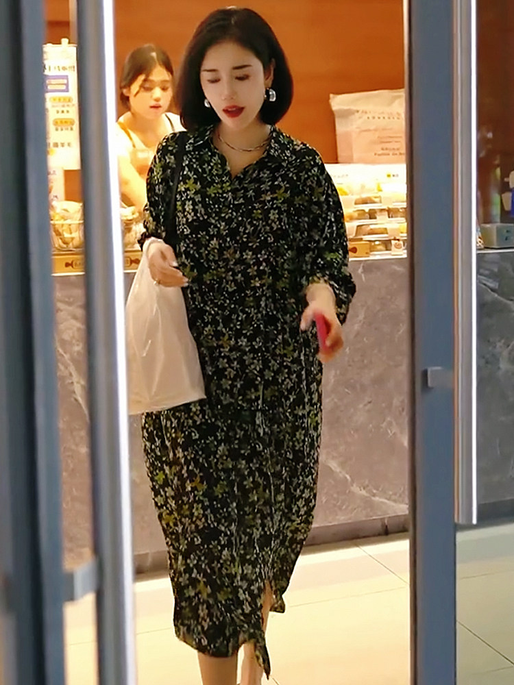 雪纺碎花连衣裙女2023年