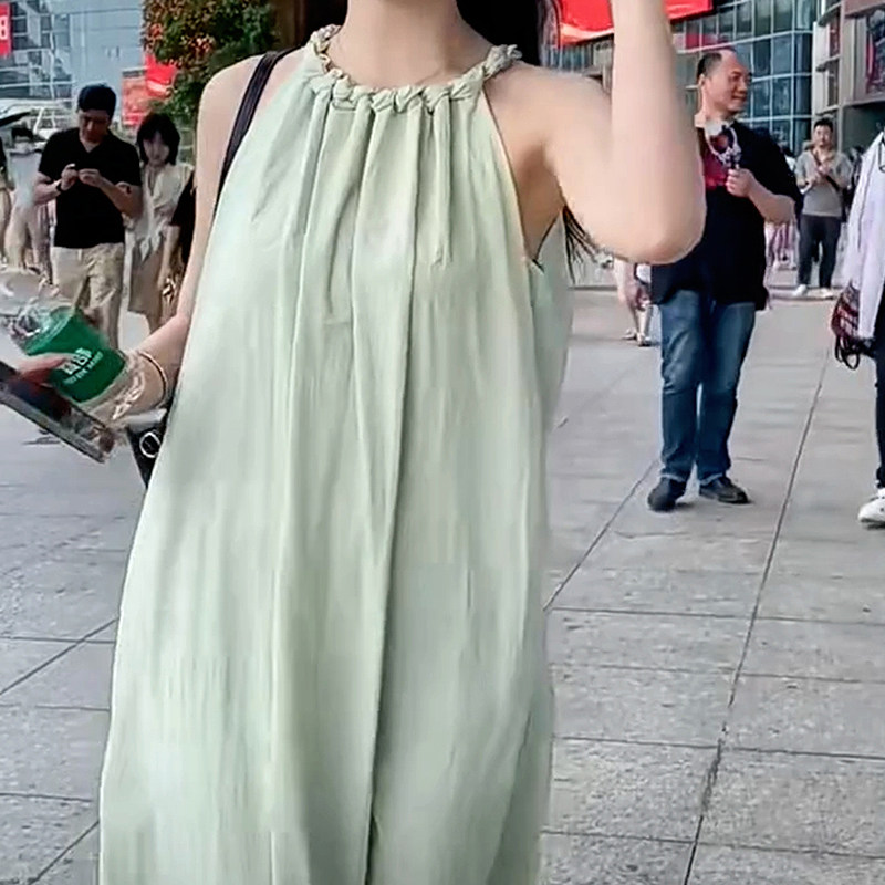 小清新夏季无袖吊带连衣裙
