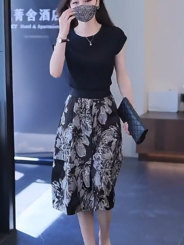 网红同款提花半身裙女2022年