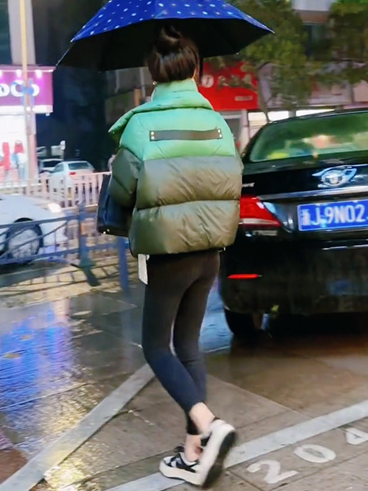 小个子短款羽绒服女白鸭绒外套