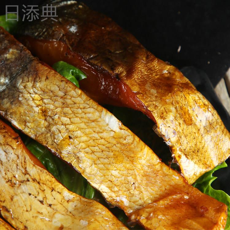 鲢鱼块1/2斤腊鱼湖南特产农家柴火烟熏腌鱼咸鱼干湘菜食材腊味