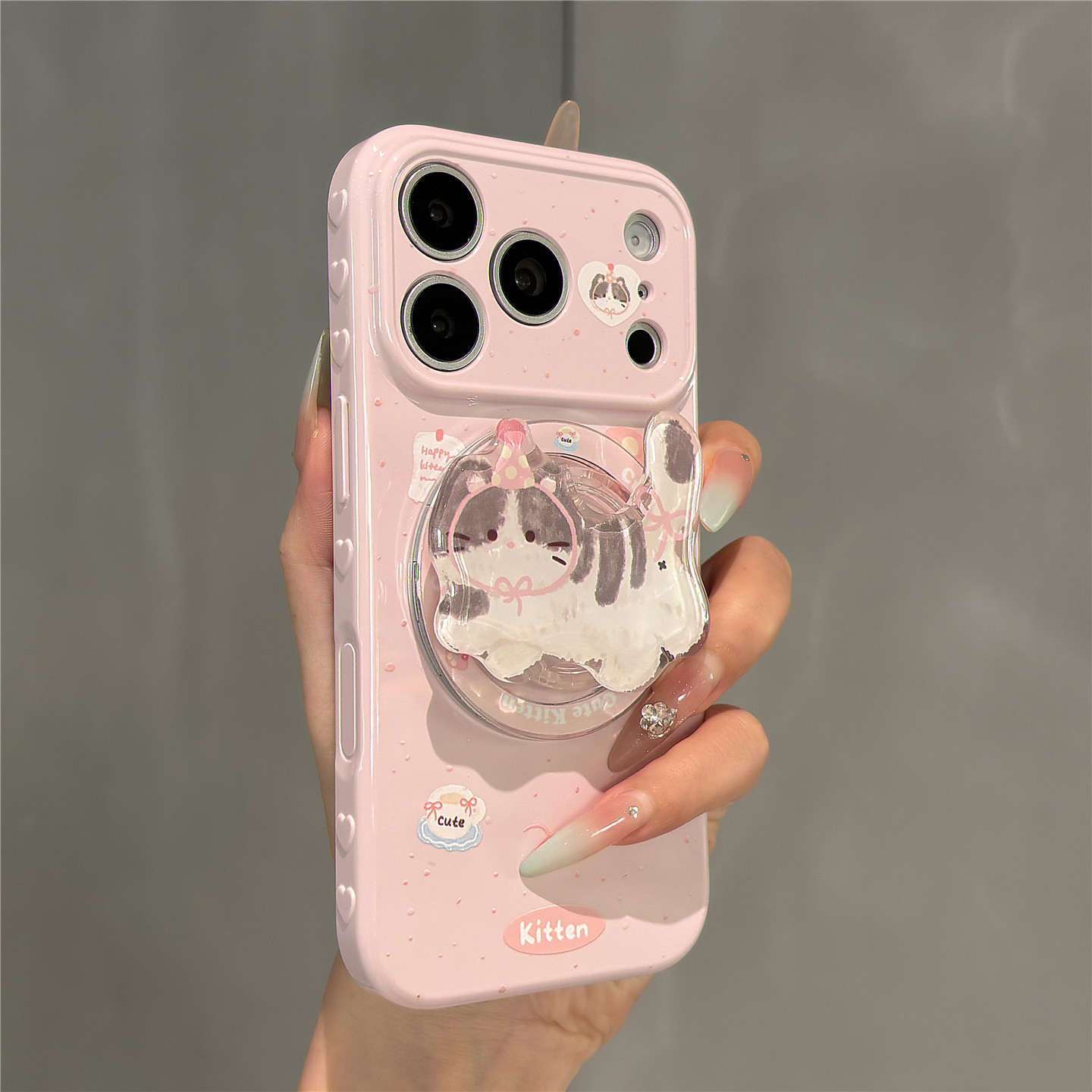 甜美少女粉色卡通可爱猫咪磁吸支架适用苹果18promax手机壳iPhone17pro亚克力16pro女新款15全包防摔14保护套