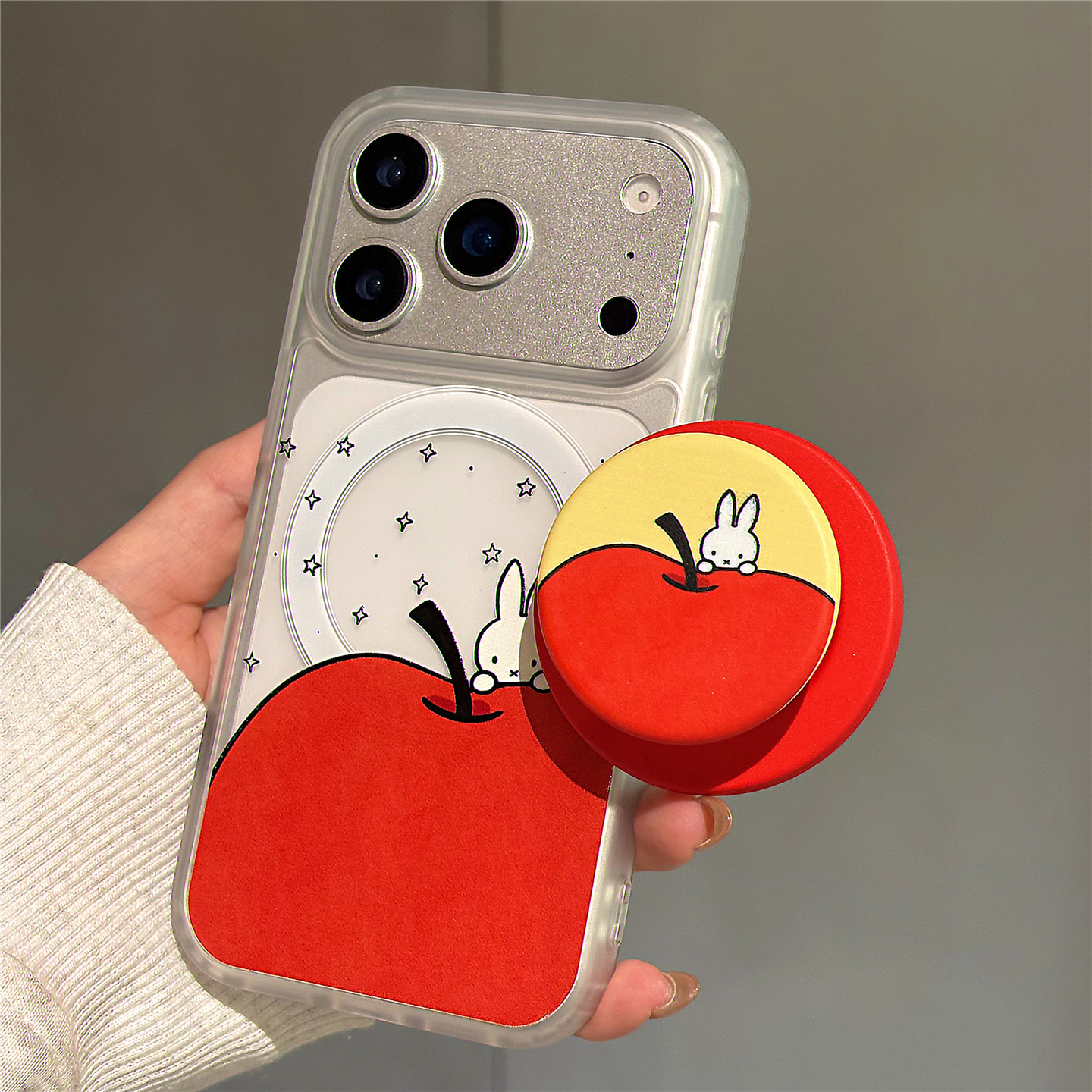 简约可爱红苹果米菲兔磁吸支架适用苹果18promax手机壳iphone16女新款15磨砂肤感17pro防摔16pro保护套14网红