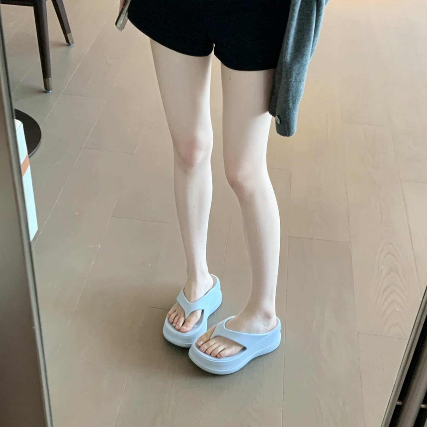 足弓支撑厚底人字拖女夏季外穿坡跟凉鞋增高女款海边拖鞋2026新款