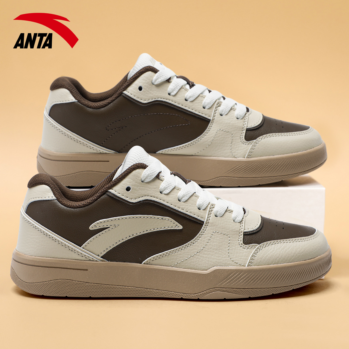 安踏路冲皮面低帮潮流厚底板鞋