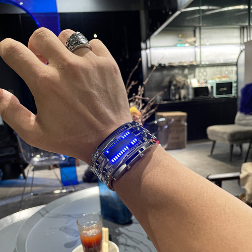 十大品牌男士个性潮流创意手表