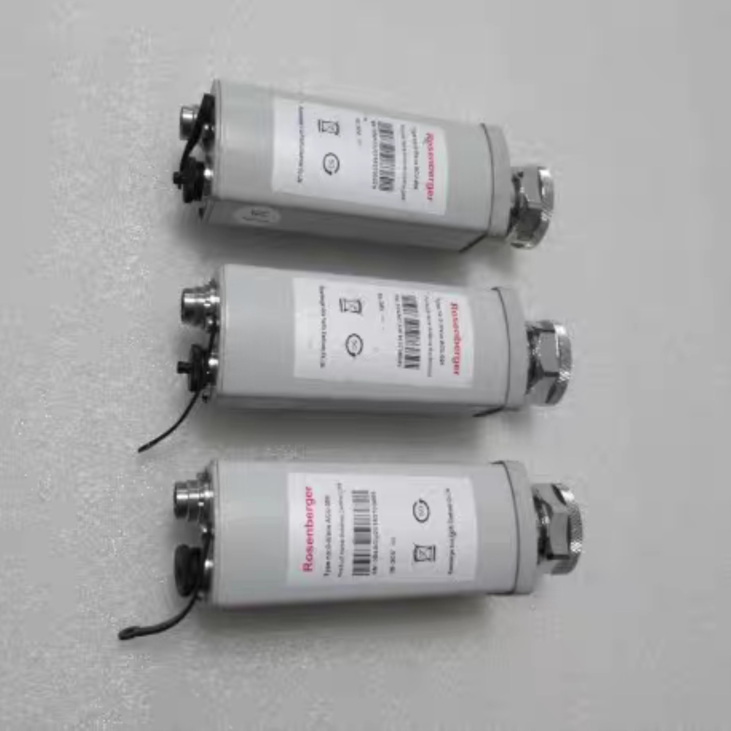 售前询价ROsenberger  TYpe  noS-Wave  ACU-004  有3个在25-3 +