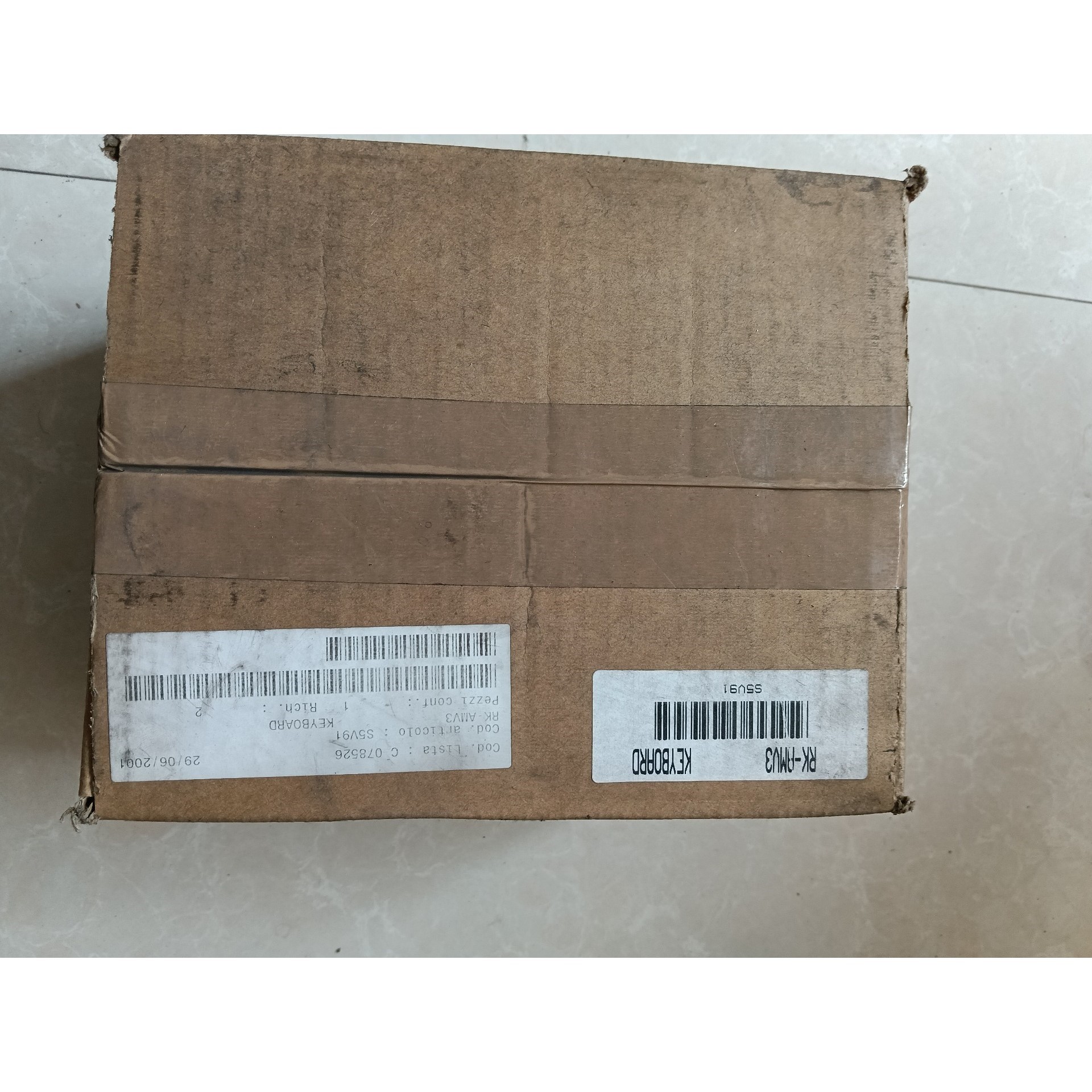 售前询价RK-AMV3 KEYB0ARD 全新库存样子如图没有开封