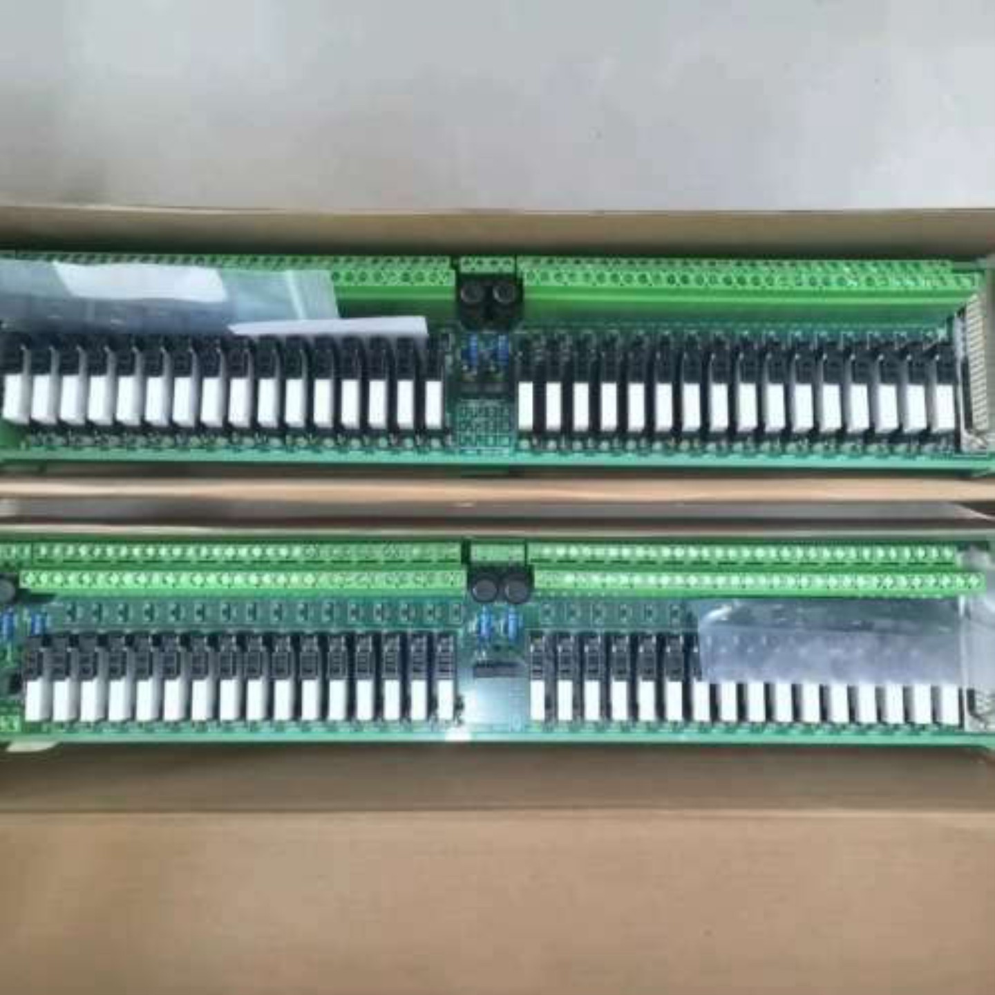 售前询价议价端子板 TUA711-DOR32 顺丰包邮正