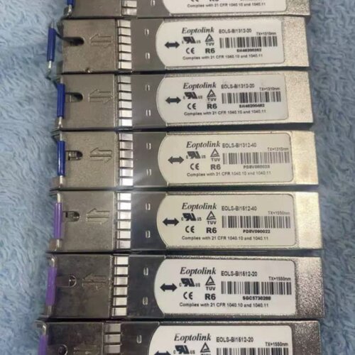 议价PHLIPS，两个脚踏板，实物拍摄，成色如图，，商品