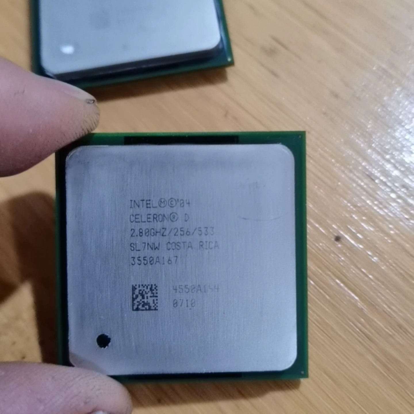 售前询价件 成色如图Intel Celeron 赛扬 D 28
