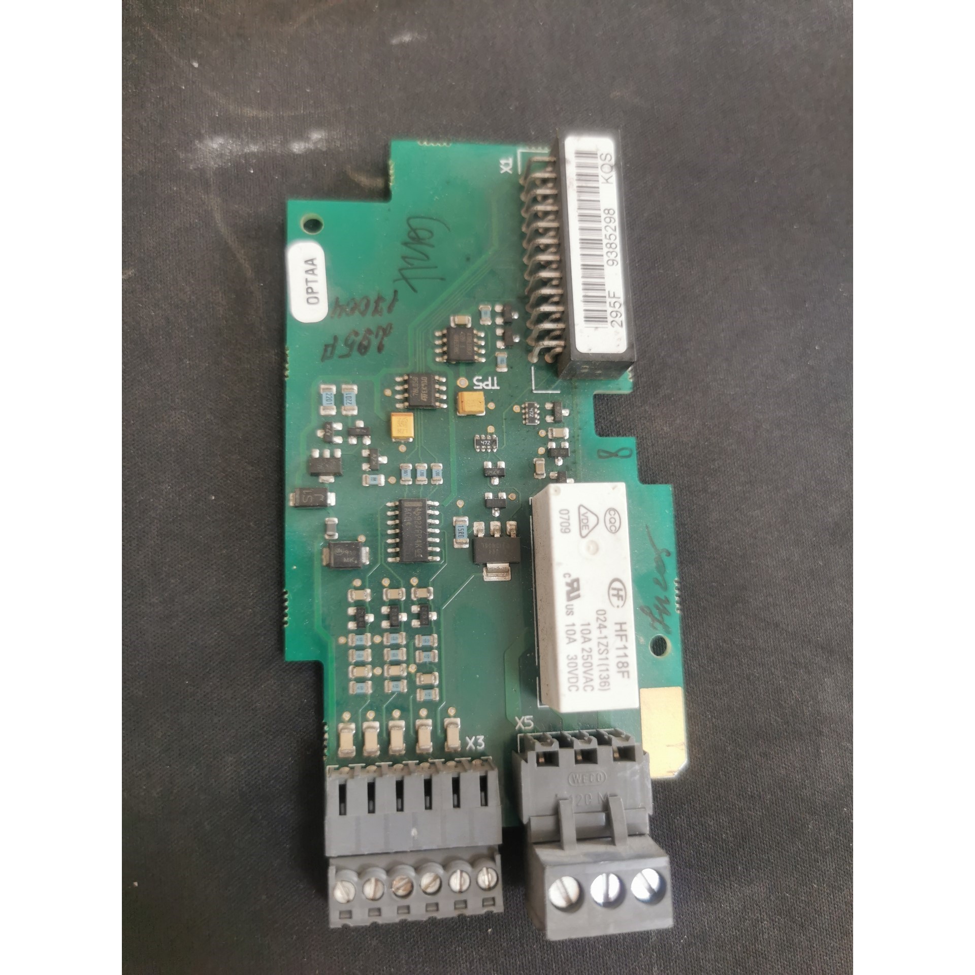 售前询价PC00295D伟肯变频器配件