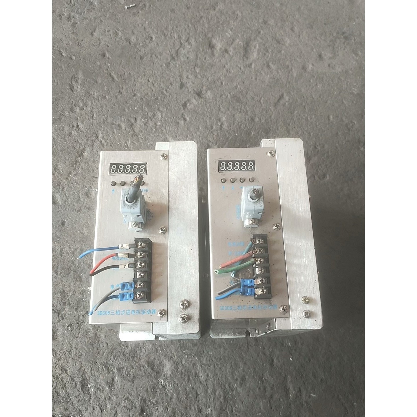 售前询价南京大地步进驱动器SD306成色实物图功能包好1
