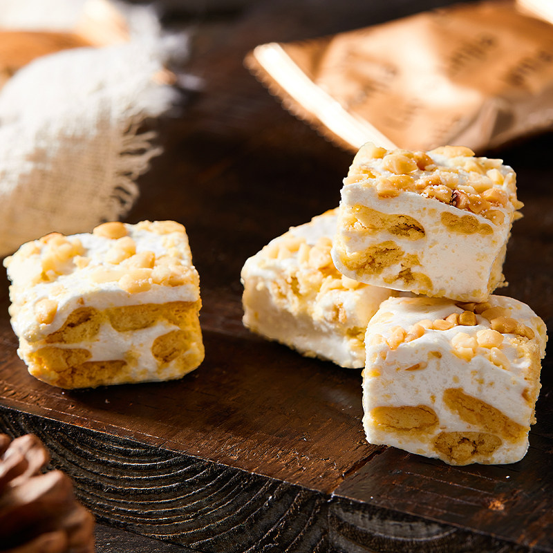 雪花酥奶芙棉花糖牛轧糖坚果夹心白色糖果网红零食喜糖独立小包装,零食/坚果/特产,棉花糖/牛轧糖/充气糖果,淘宝优惠券,粉丝福利购,淘宝优惠卷