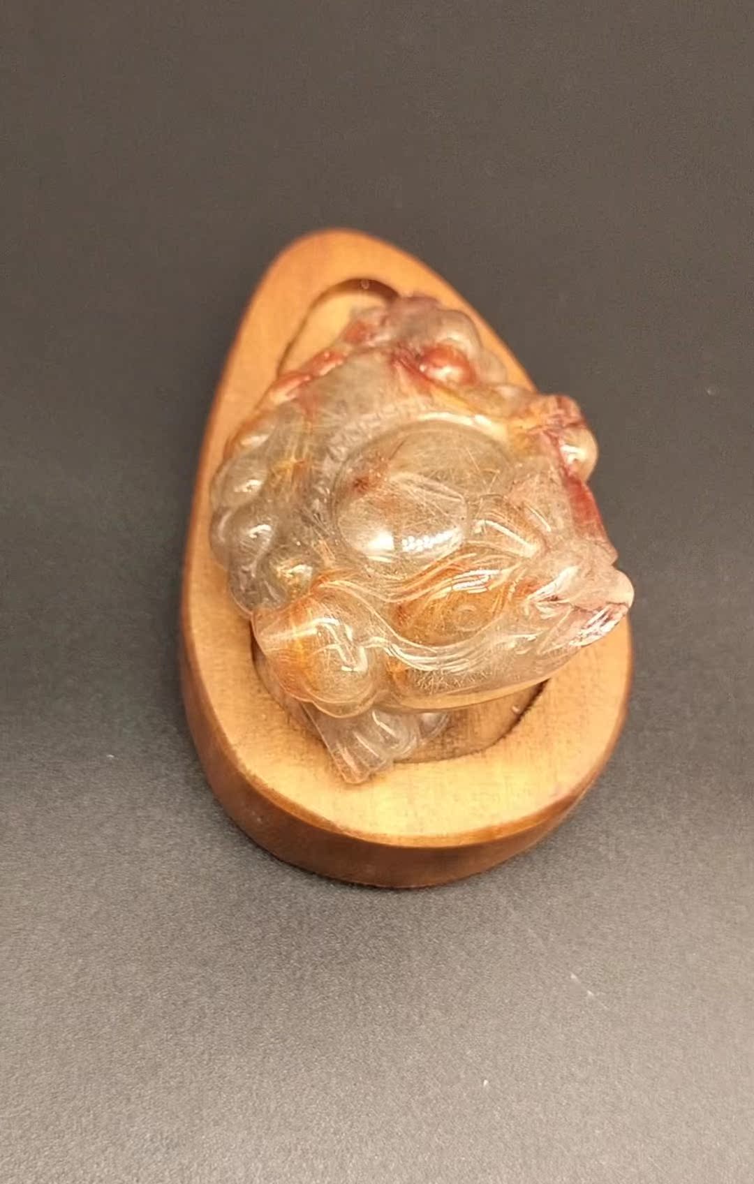 精品天然水晶红发晶招财三足金蟾摆件办公室客厅装饰品