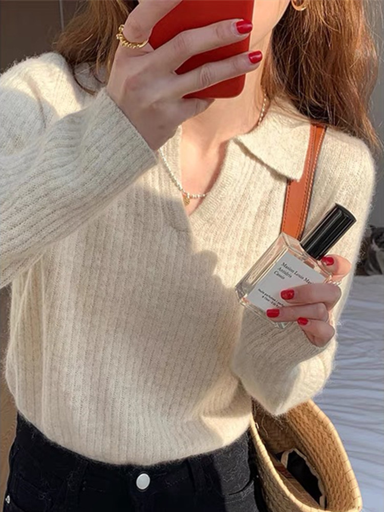 가을 겨울 여성용 오른쪽 어깨 폴로 칼라 스웨터 고급스럽고 시크한 디자인 도톰한 이너 상의 베이스 스웨터