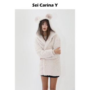 秋冬高级感可爱保暖大衣 Y熊耳朵毛毛外套女新款 Sei Carina