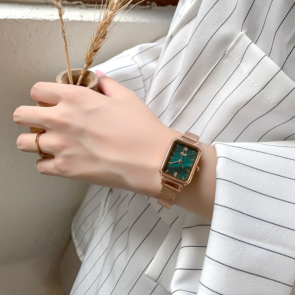 歌迪手表女方形简约气质防水学生森系ins风学院风孔雀绿复古方盘