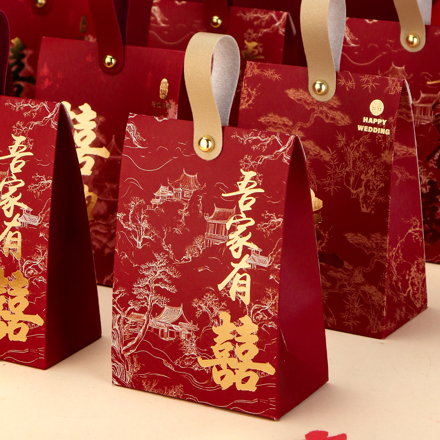 喜糖盒子结婚糖盒婚礼手提伴手礼盒喜糖袋包装盒空盒订婚糖果礼盒,节庆用品/礼品,糖盒/糖盒配件,淘宝优惠券,粉丝福利购,淘宝优惠卷