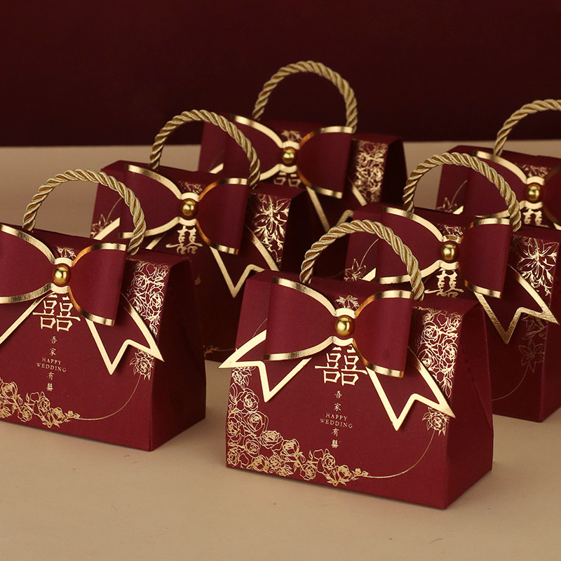 糖盒订婚专用喜糖盒婚礼手提礼盒结婚糖果包装盒喜糖袋子空盒纸盒