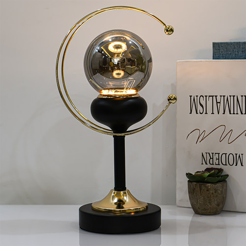 床头卧室台灯现代创意