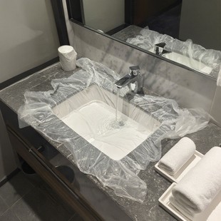 旅行住酒店洗衣服神器一次性洗脸盆出差便携洗衣袋隔脏膜旅游好物