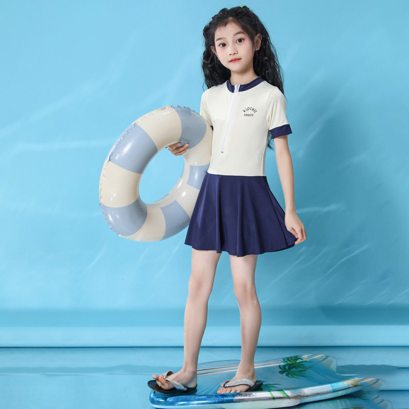 女童连体泳衣初中生学院风速干游泳衣女孩韩版温泉保守连体裙泳装
