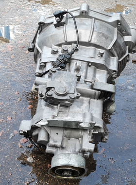 适用东风风行菱智V3 M3 众泰2008 5008 4G13 15手动变速箱总成