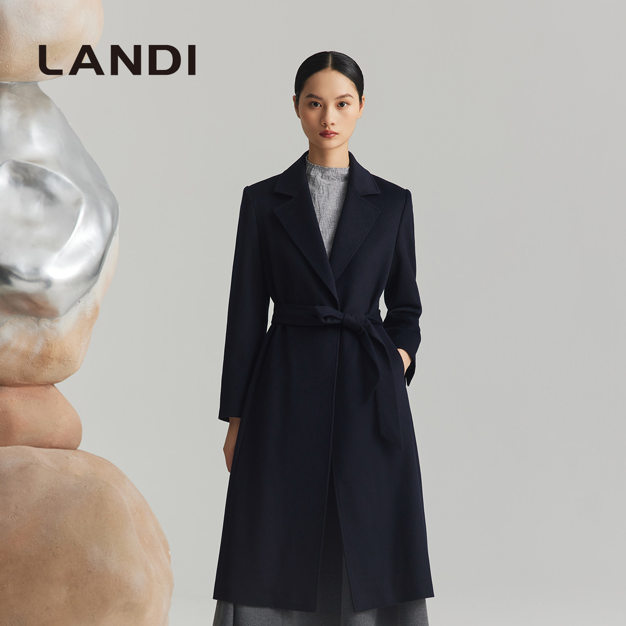 LANDI藏蓝色长款系带山羊绒大衣
