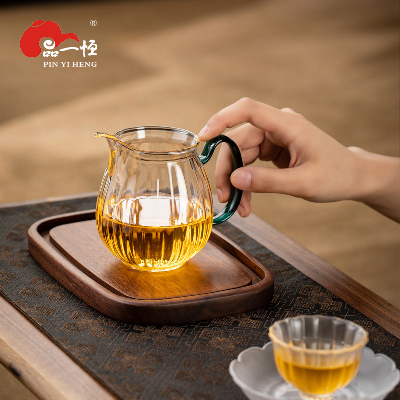 品一恒高硼硅玻璃耐热公道杯图片
