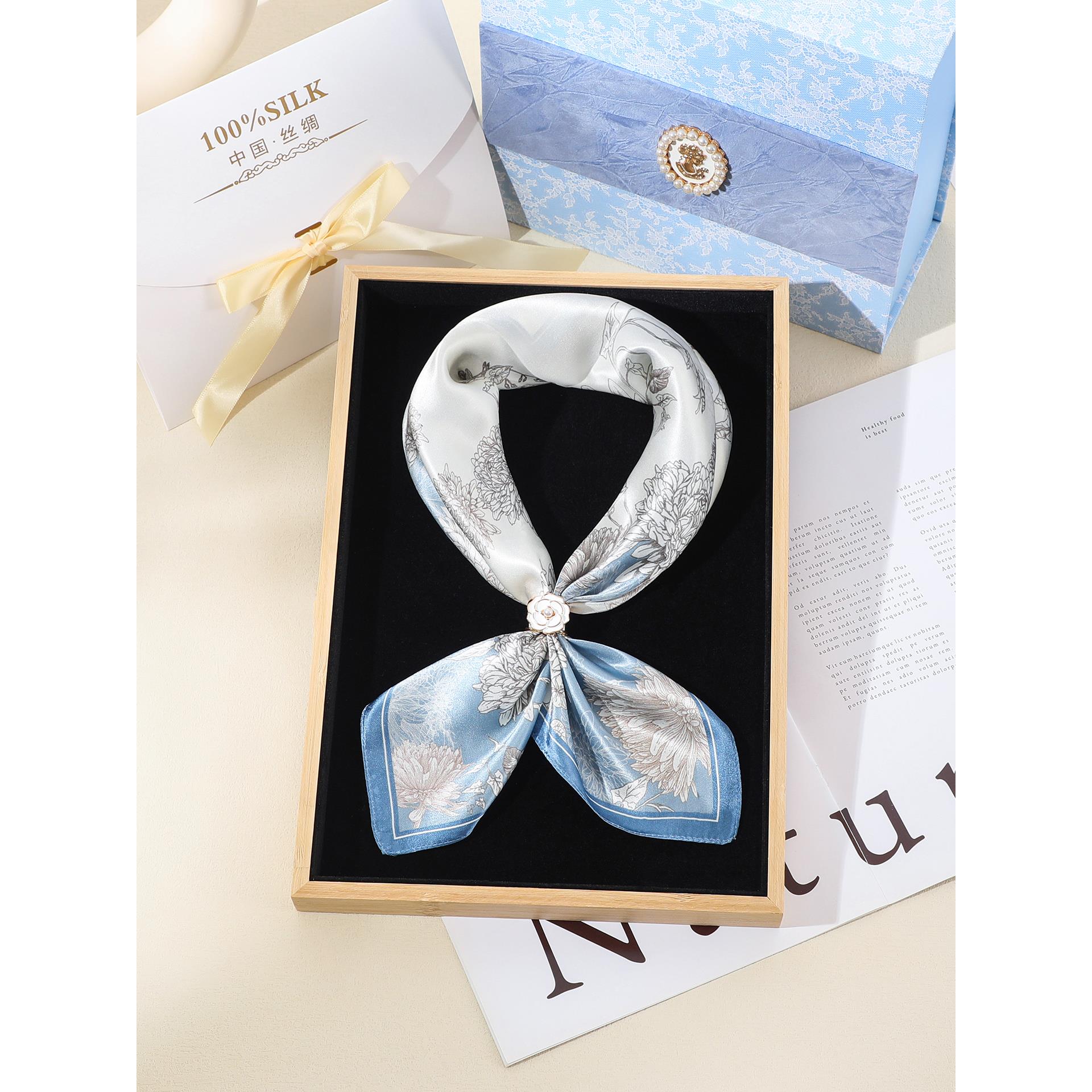 毕业季教师节感谢礼物高级丝巾教师实用新中式礼盒长辈妈妈生日