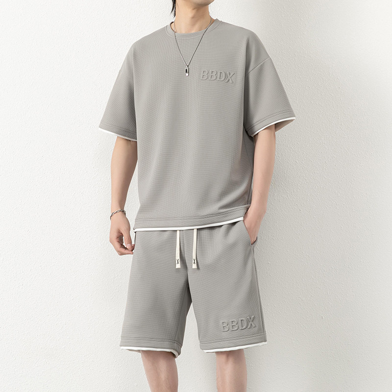 夏季M-8XL大码胖男生假两件宽松休闲运动短袖套装TZ01-P50控69,男装休闲套装,星座209