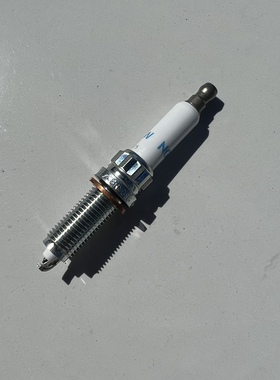 BMW宝马1系3系5系6系7系X1X3X4X5Z4原厂大功率火花塞12120037663