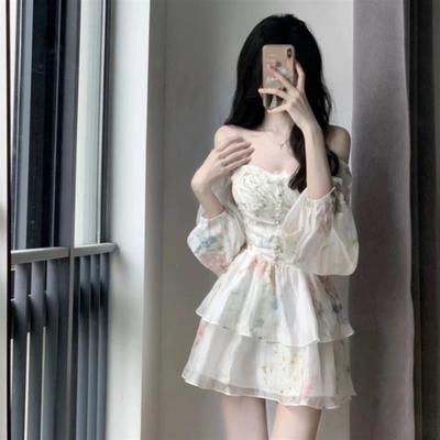 法式长袖碎花连衣裙女春秋季高级感气质仙女蓬蓬裙收腰小个子短裙