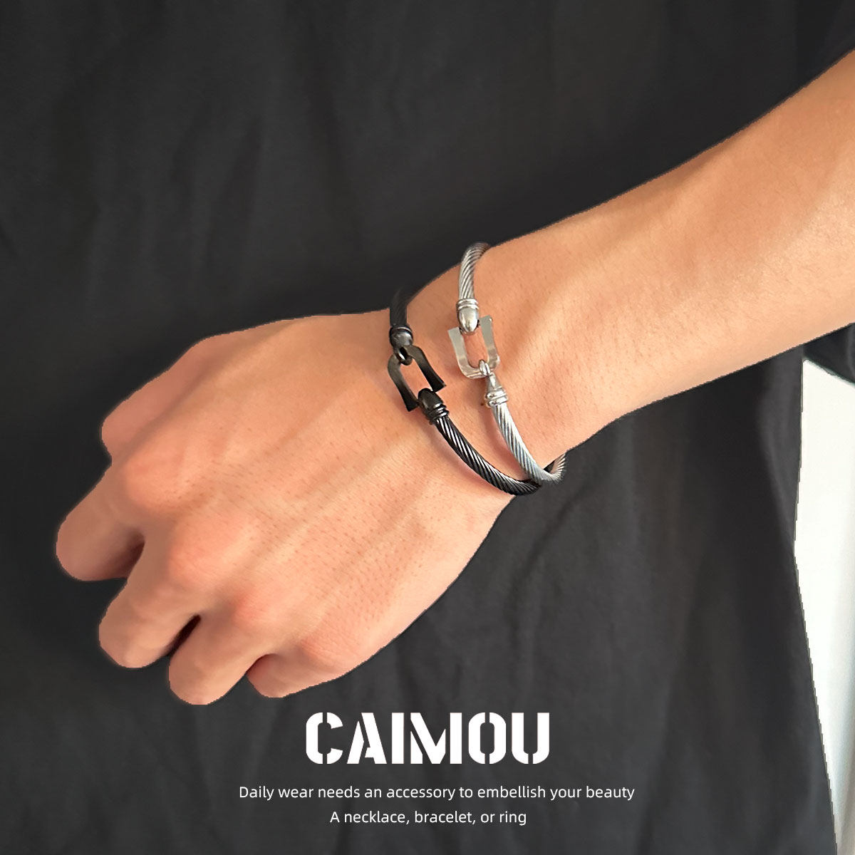 CAIMOU马蹄麻花黑白两色手镯钛钢男款手链学生党情侣小众精致手饰