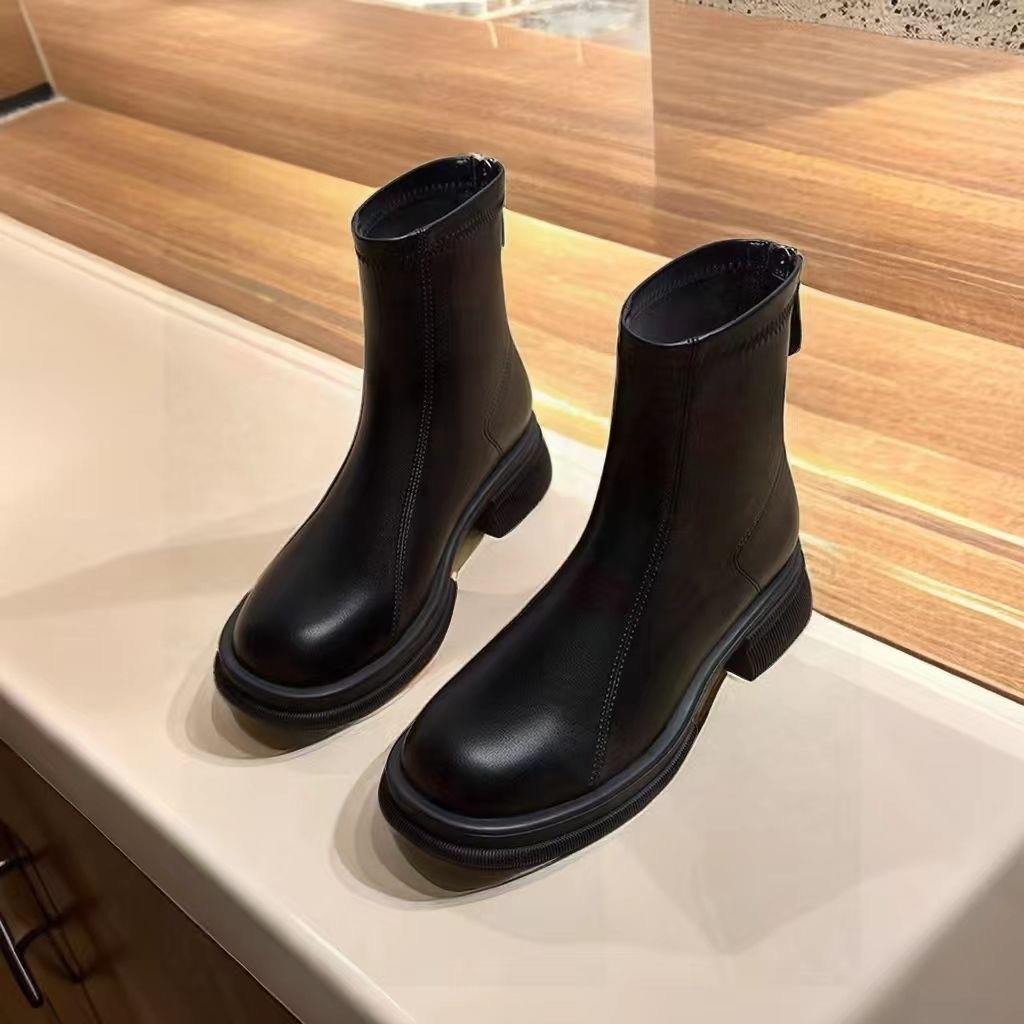 软皮短靴秋冬英伦2025超火炸街马丁靴子棉靴舒适耐磨短筒保暖女靴