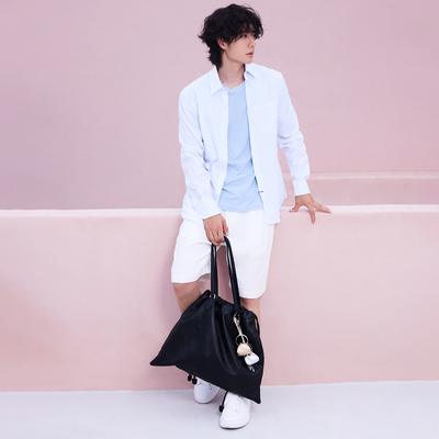 [王一博同款]JIMMY CHOO/DRAWSTRING TOTE L 男女同款 抽绳托特包