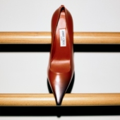 新年礼物 JIMMY CHOO IXIA 女士 干邑色喷涂抛光皮革高跟鞋