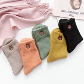 四季 款 防臭中筒袜运动吸汗女士袜子女中筒可爱纯色棉袜