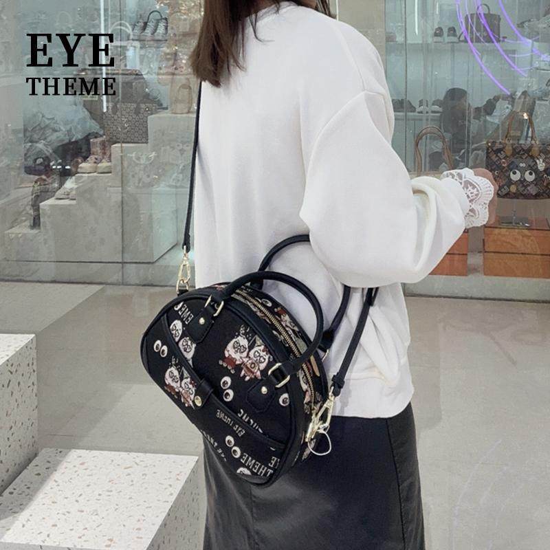 2025新款女士帆布刺绣可爱卡通人物手提枕头包袋休闲拉链